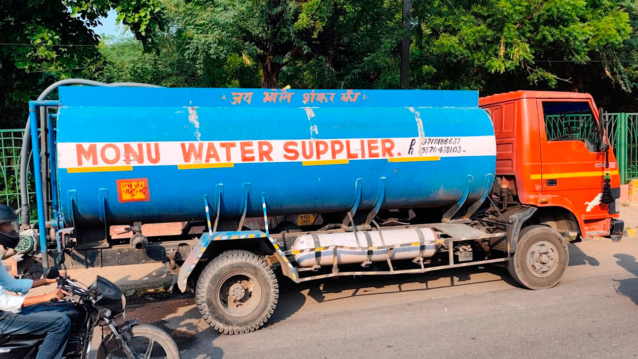 Monu Water Supplier